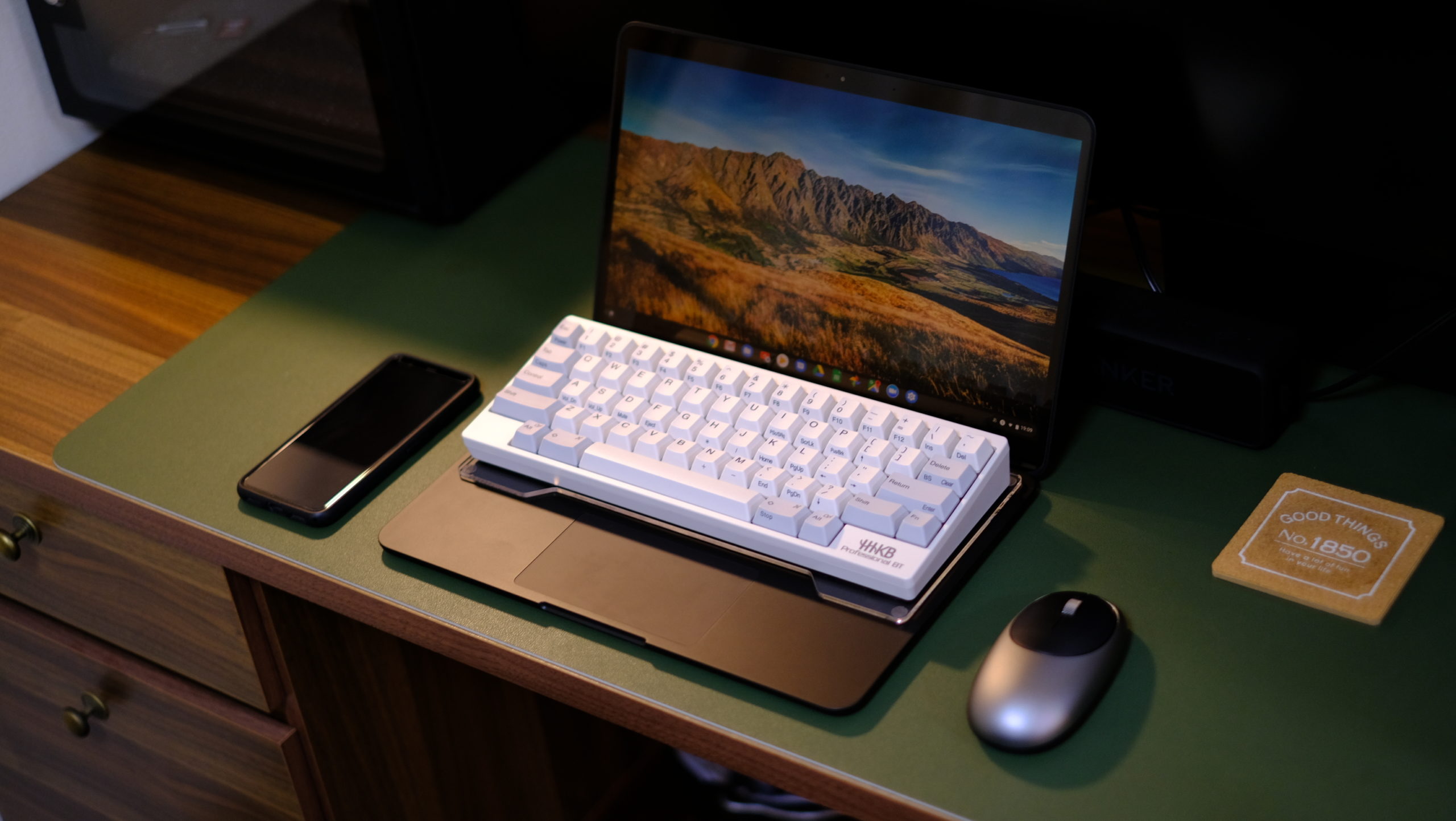 Pixelbook goを使ってみた。あと揃えたものとか